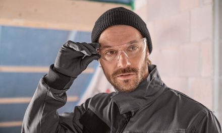 What you need to know about the new safety eyewear standard and wearability – the key to compliance in safety eyewear