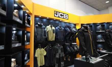 JCB Workwear launches new technical performance collection