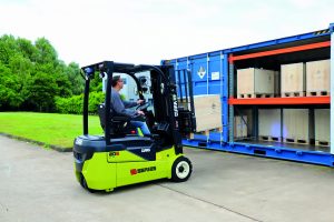 Electric power for efficient and sustainable logistics with Clark