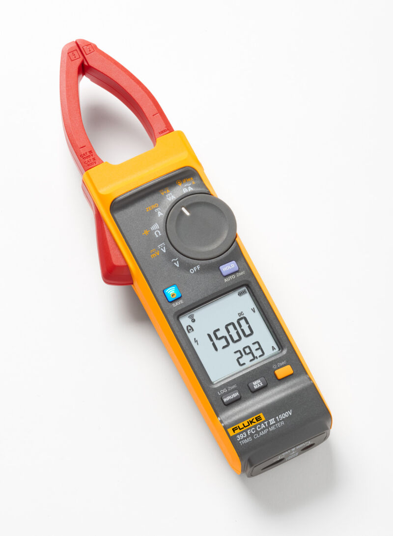 Fluke launches world’s first clamp meters for solar power installations with CAT III / 1500 V safety rating