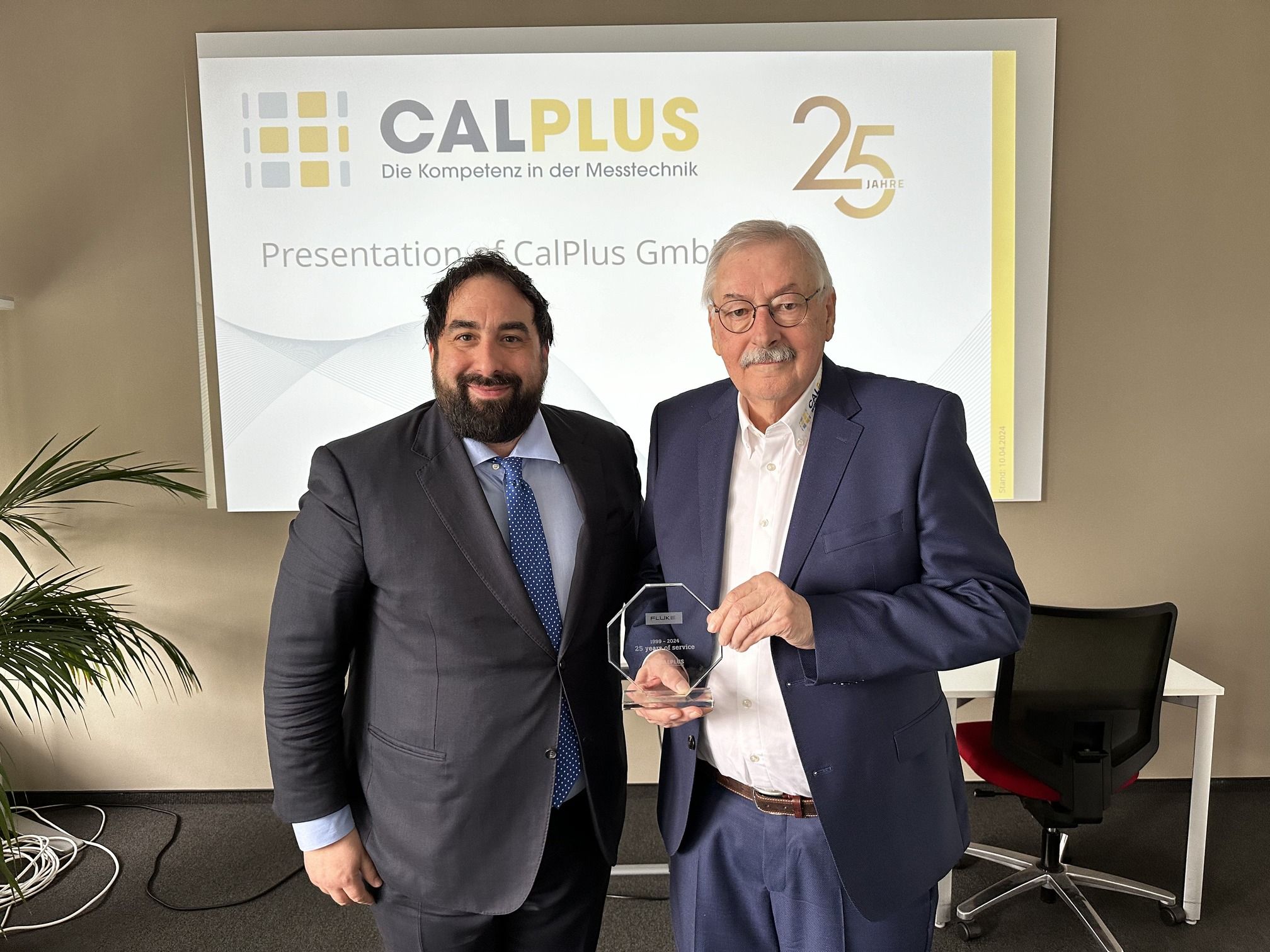 Fluke celebrates 25th anniversary with CalPlus