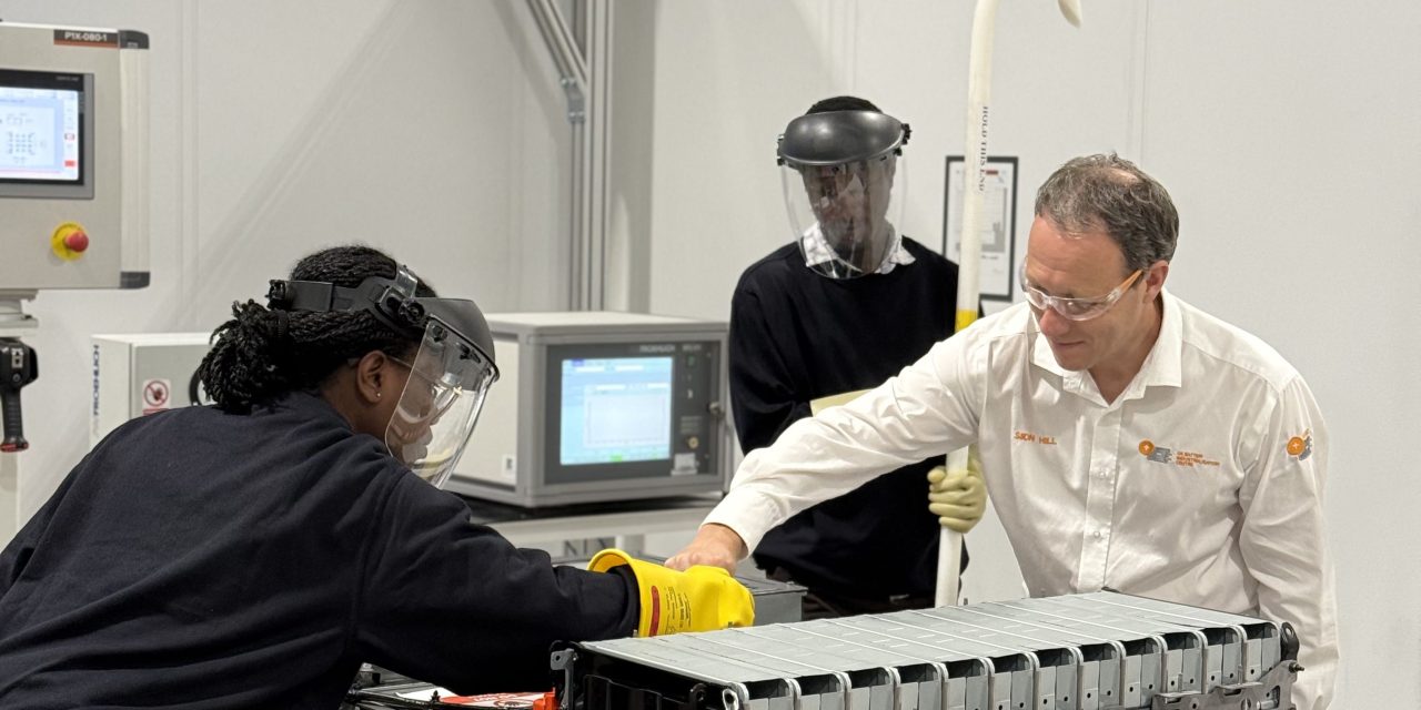 UKBIC’s ‘original’ Introduction to Battery Manufacturing Course given EAL Approval