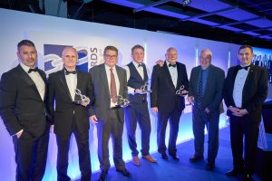 Winners lift their LEEA Awards and raise the industry