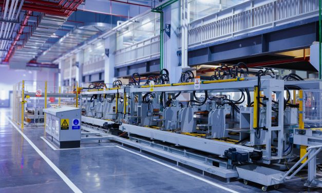 Study finds AI fear gap in manufacturing