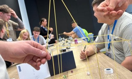 ERIKS welcomes its first apprentices