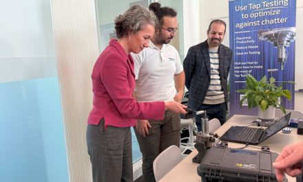 Sarah Champion MP visits Productive Machines to witness cutting-edge manufacturing innovation