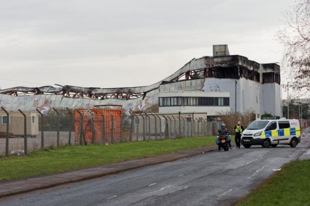 Massive industrial fire destroys unsprinklered warehouse