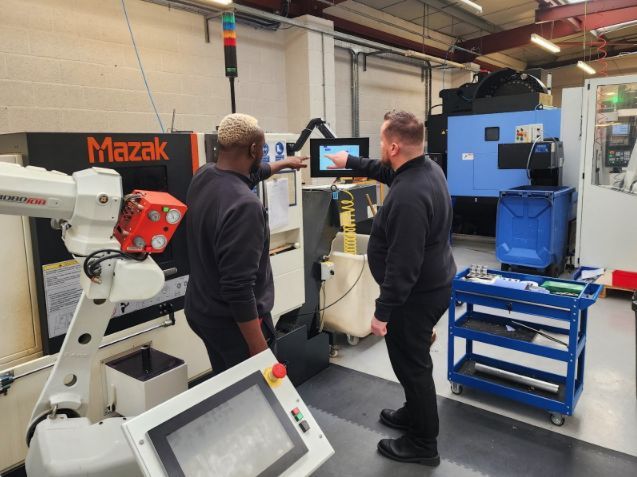 Leading machine tool manufacturer, Hydrafeed partners with FourJaw to support business growth and sustainability initiatives
