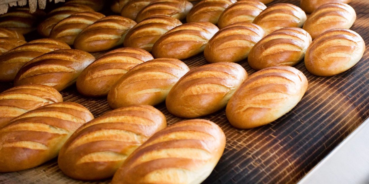 Baking rolls on a large scale