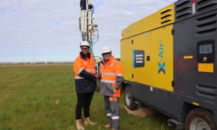 Atlas Copco air helps solar farm project in Australia