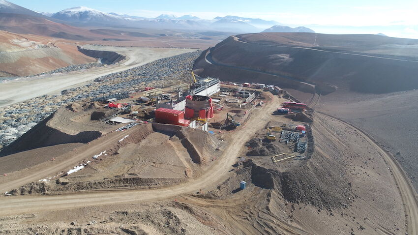 Gold Fields and ABB pioneer digital mining in remote Chilean desert