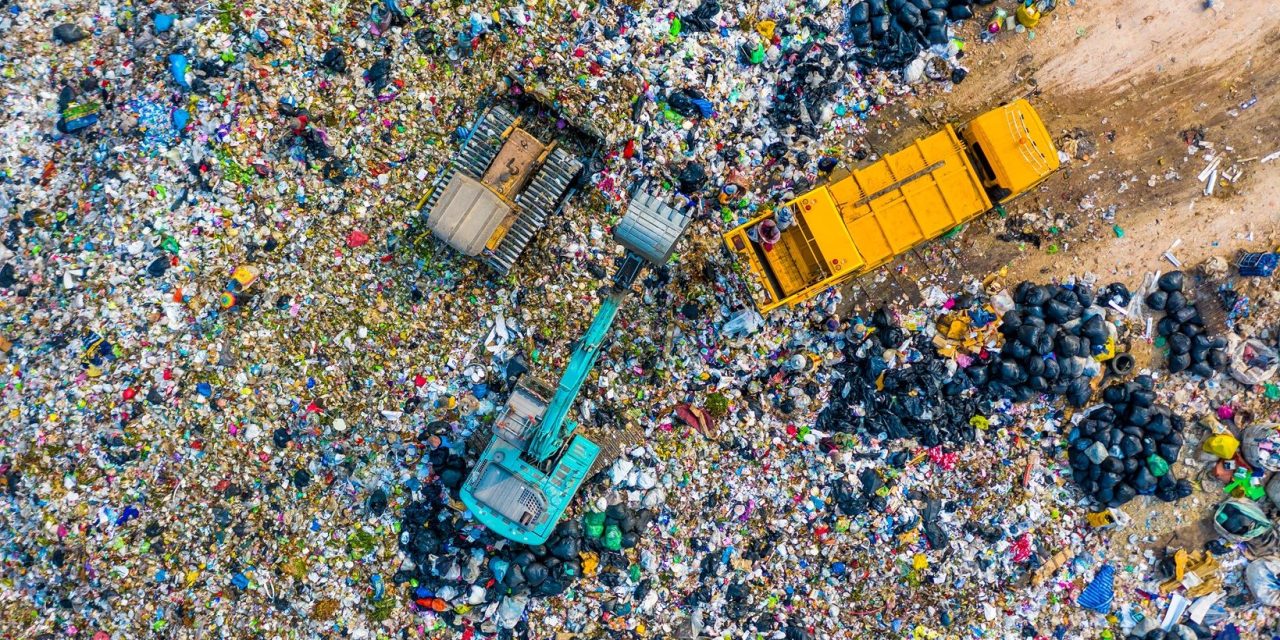 How to reduce plastic waste in supply chains