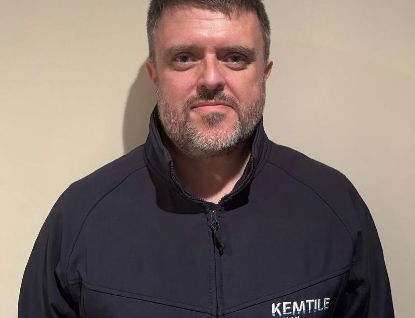 Kemtile welcomes back Jay Livingstone